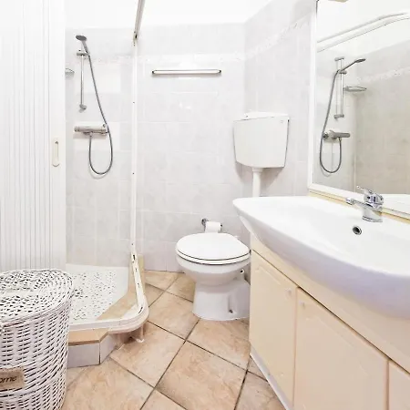 Raffaella Διαμέρισμα *